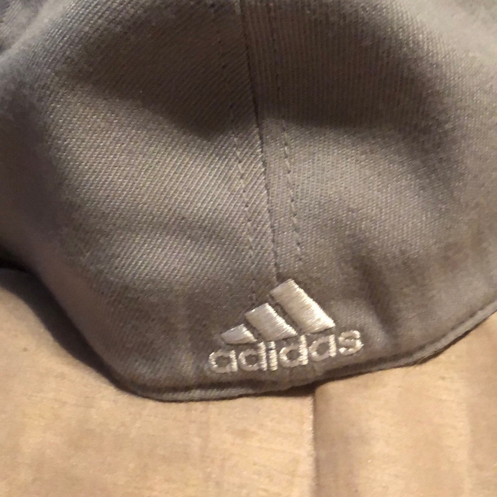 Spurs cap - Picture 3 of 3